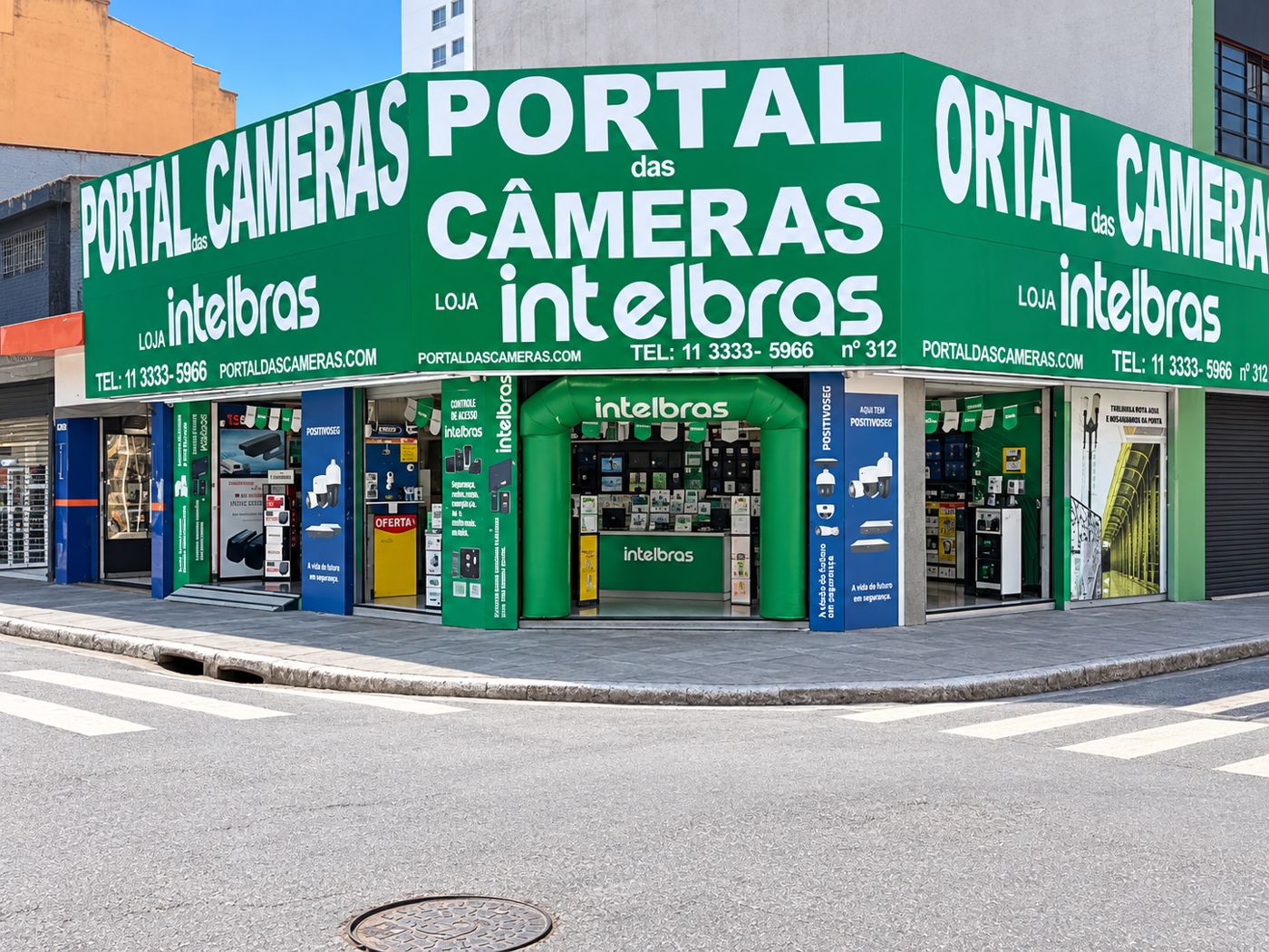 Fachada da loja Portal das Câmeras na Rua dos Andradas, 312